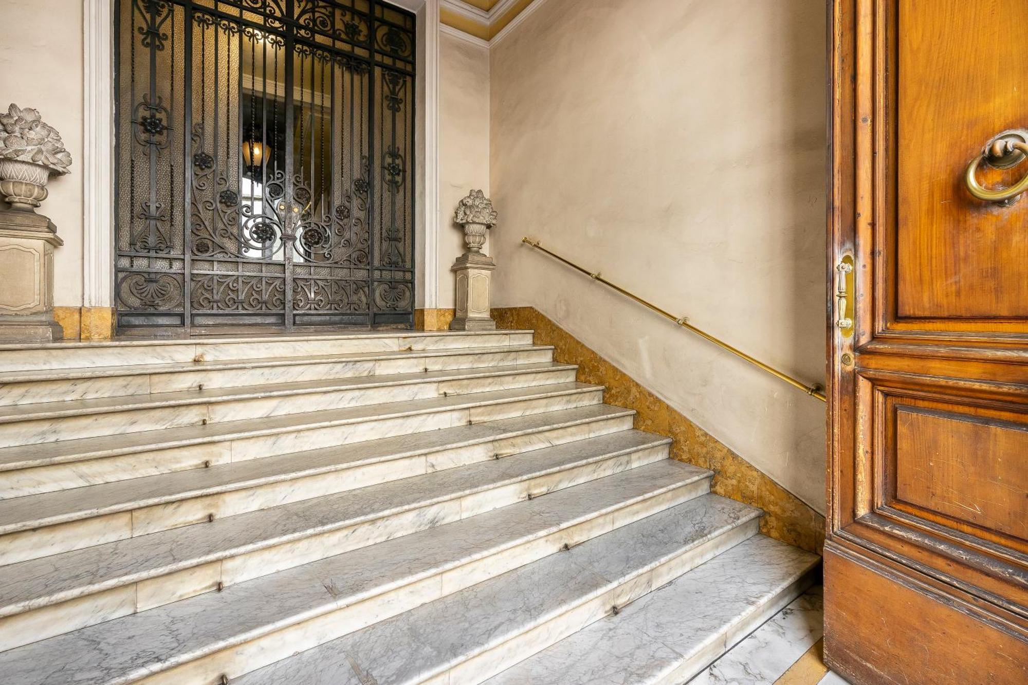 San Marco Black Appartamento Luxury Con Terrazzo E Parcheggio Su Richiesta Florence Extérieur photo
